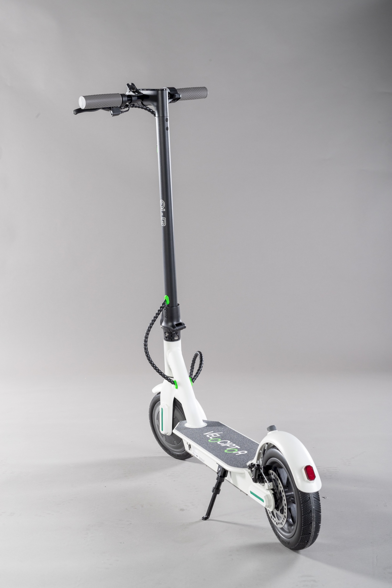 Velociptor Tech, electric scooter, 36V 6Ah, 8,5", white